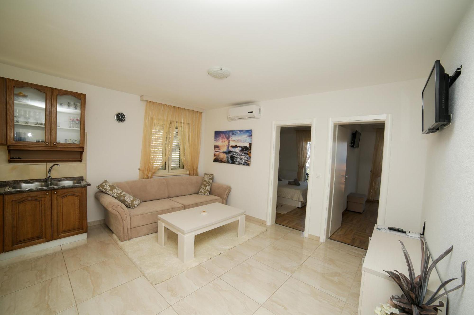 Apartments Manda Supetar Εξωτερικό φωτογραφία